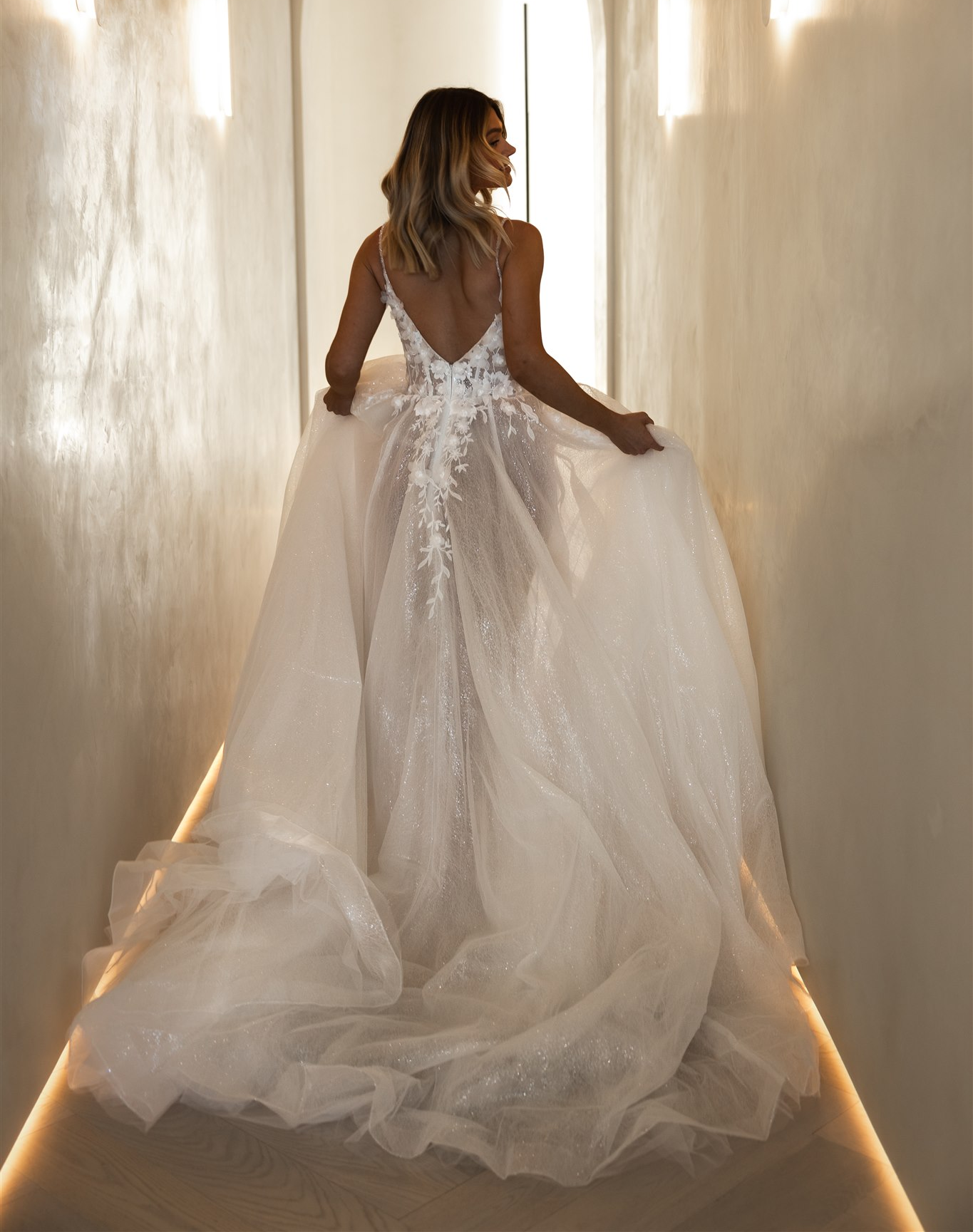 Trouvez la robe de mariée de vos rêves à Montréal : tendances, conseils et expérience unique dans notre showroom privé.